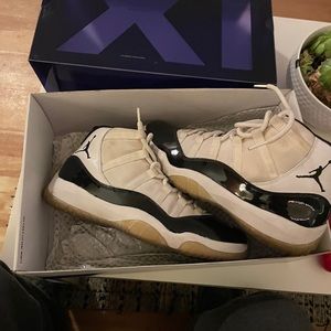 Jordan concord 11 (2011 drop)